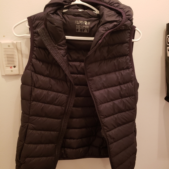 Vest extra small - Picture 1 of 4